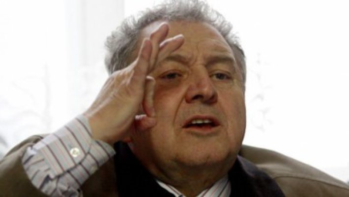 Carabulea vrea să schimbe conducerea Băncii Carpatica